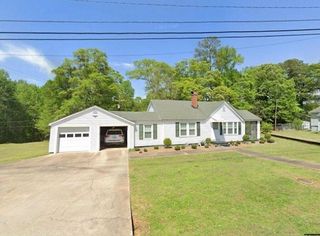 126 Washington Road, Cowpens, SC 29330