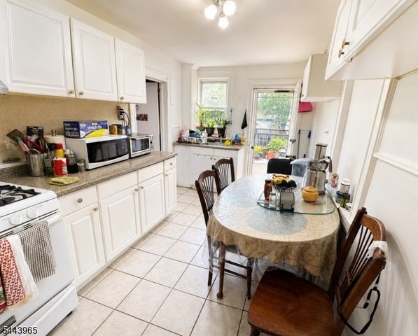 150 Spring St, City Of Orange Twp., NJ 07050