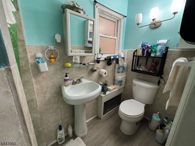 150 Spring St, City Of Orange Twp., NJ 07050