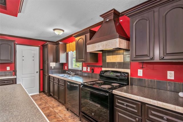 20606 NE 51ST LANE, Earleton, FL 32631