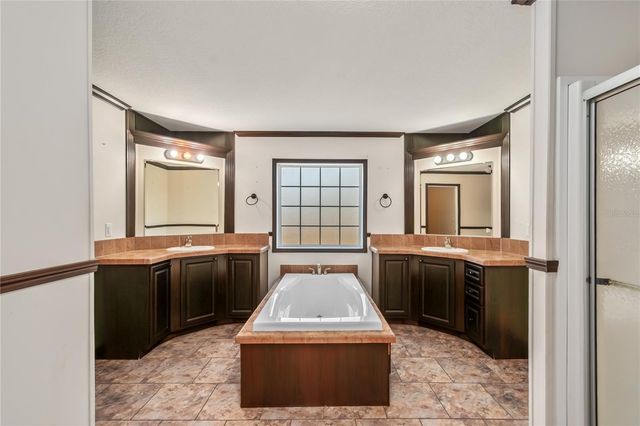 20606 NE 51ST LANE, Earleton, FL 32631