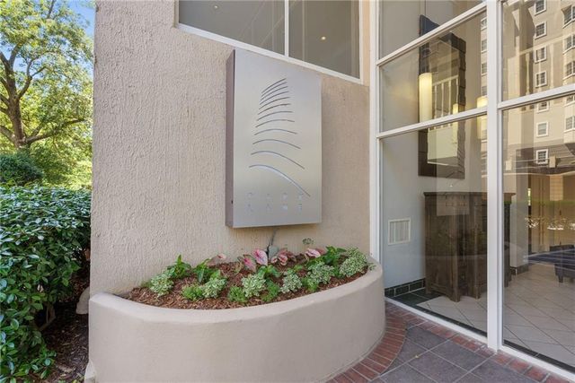 2479 Peachtree NE Road 412, Atlanta, GA 30305