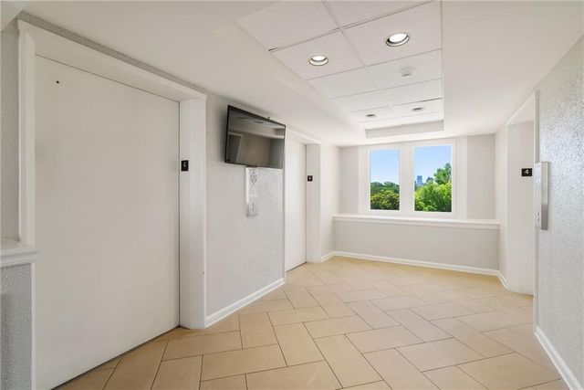 2479 Peachtree NE Road 412, Atlanta, GA 30305