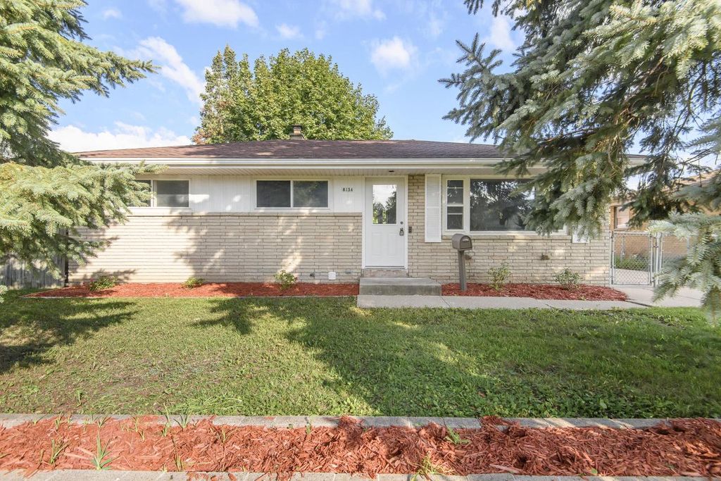 8134 W Acacia STREET, Milwaukee, WI 53223