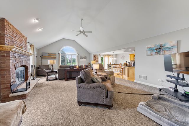 22341 Boulder Ridge Drive, Mokena, IL 60448