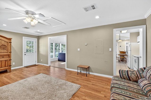 136 Lakeshore, Horseshoe Bay, TX 78657