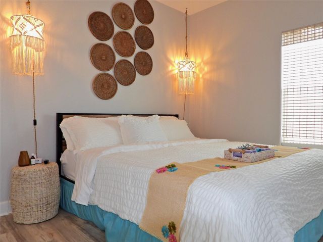 110 Pelican Pl, Surfside Beach, TX 77541