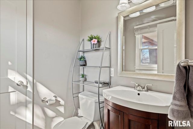 49 Foresters Lane, Springfield, IL 62704