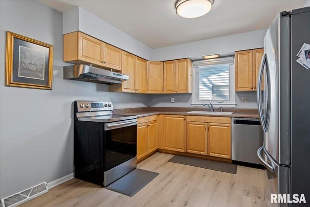 49 Foresters Lane, Springfield, IL 62704