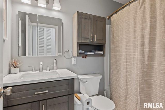 49 Foresters Lane, Springfield, IL 62704