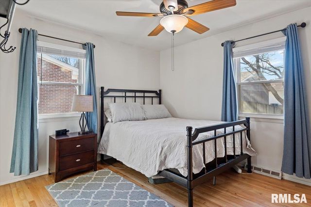 49 Foresters Lane, Springfield, IL 62704