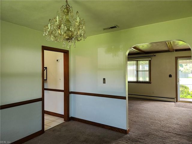 412 Hartsdale RD, Virginia Beach, VA 23462
