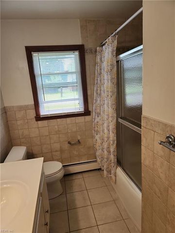 412 Hartsdale RD, Virginia Beach, VA 23462