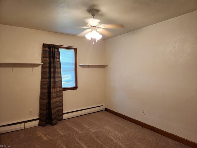 412 Hartsdale RD, Virginia Beach, VA 23462