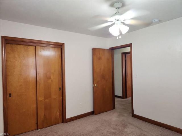 412 Hartsdale RD, Virginia Beach, VA 23462