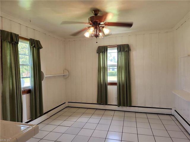412 Hartsdale RD, Virginia Beach, VA 23462