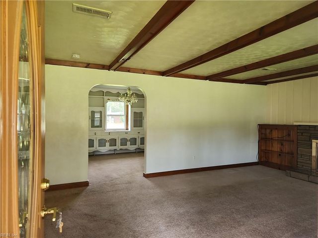 412 Hartsdale RD, Virginia Beach, VA 23462