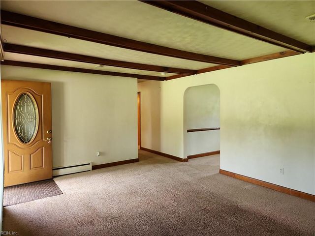 412 Hartsdale RD, Virginia Beach, VA 23462