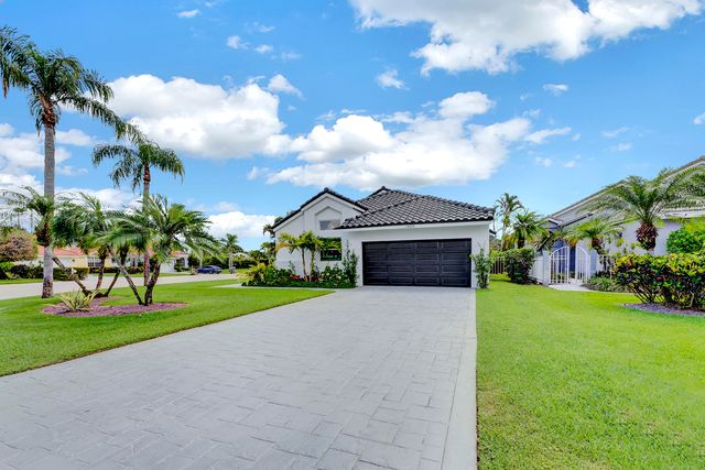 13878 Palm Grove Place, Palm Beach Gardens, FL 33418