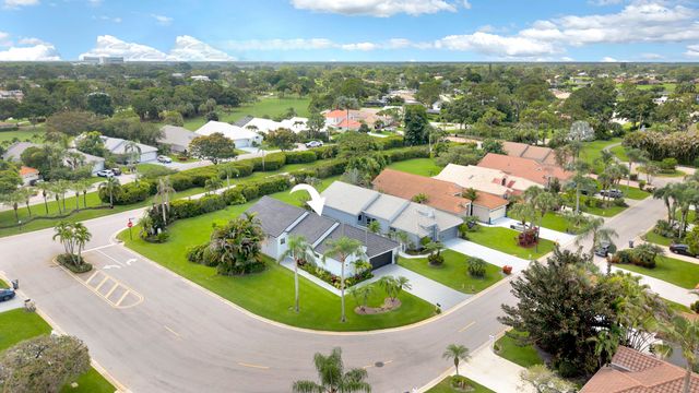 13878 Palm Grove Place, Palm Beach Gardens, FL 33418