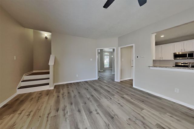 14918 Laytham Lane, Sugar Land, TX 77498