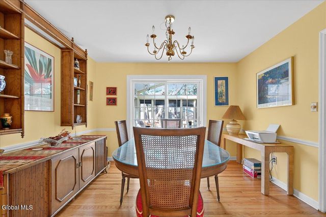 23 Olde Coach Road, Glenville, NY 12302