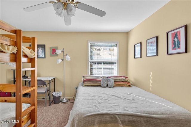 23 Olde Coach Road, Glenville, NY 12302