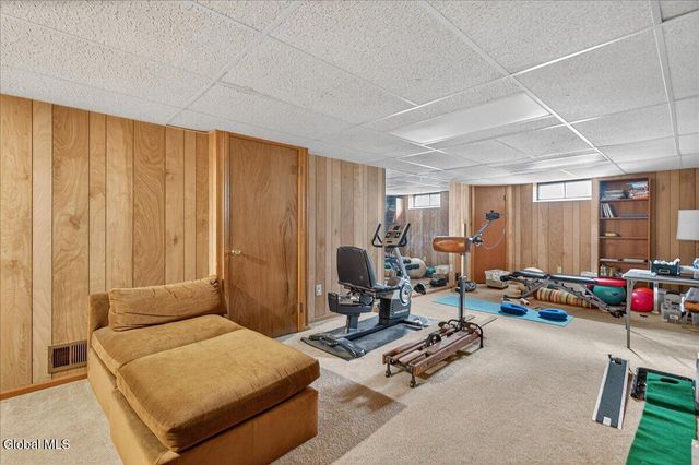 23 Olde Coach Road, Glenville, NY 12302