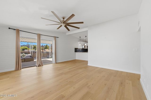 3505 E CAMPBELL Avenue 21, Phoenix, AZ 85018