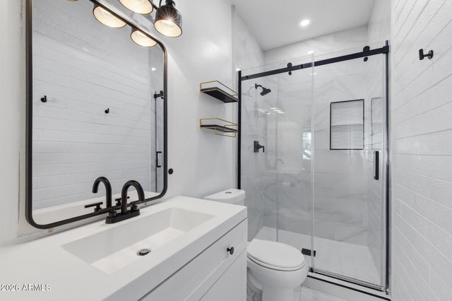 3505 E CAMPBELL Avenue 21, Phoenix, AZ 85018