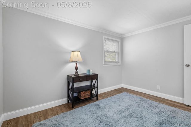 1228 Amarillo Street, Wolverine Lake Village, MI 48390