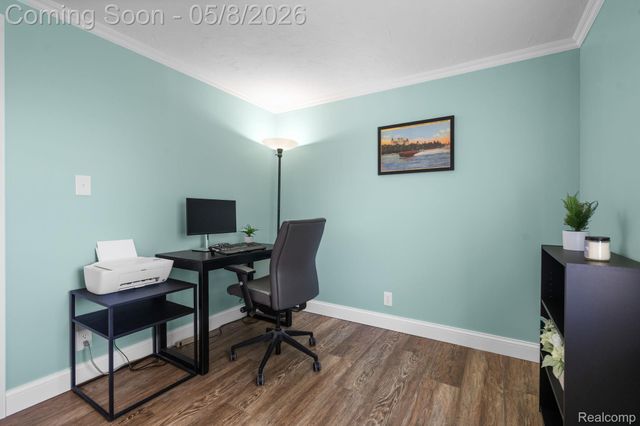 1228 Amarillo Street, Wolverine Lake Village, MI 48390