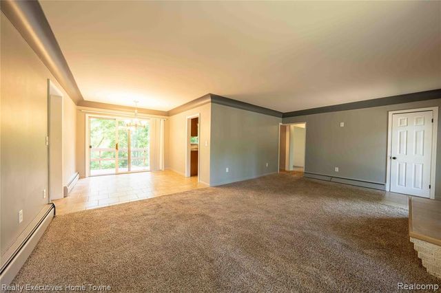 3855 N River Road, Fort Gratiot, MI 48059