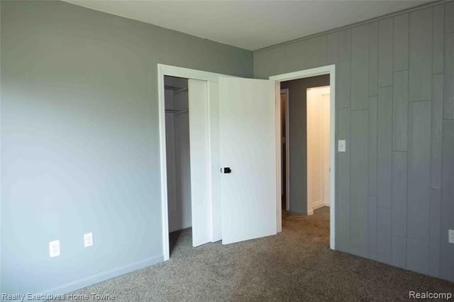 3855 N River Road, Fort Gratiot, MI 48059