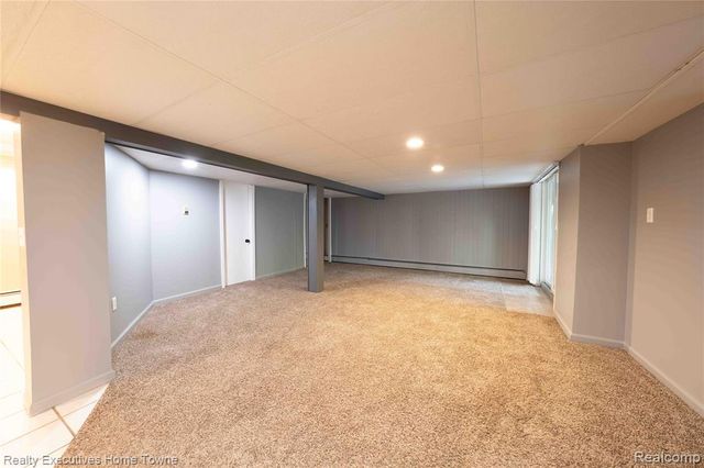 3855 N River Road, Fort Gratiot, MI 48059