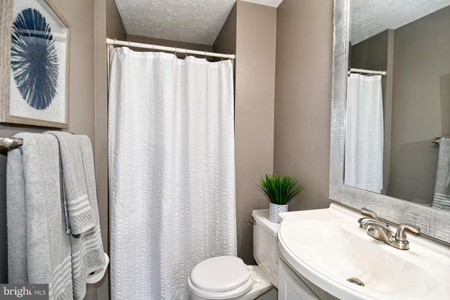 48 CROSS COUNTRY CT, Gaithersburg, MD 20879