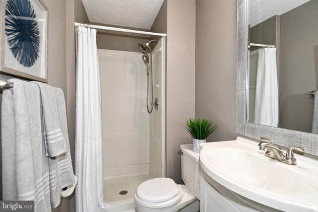 48 CROSS COUNTRY CT, Gaithersburg, MD 20879