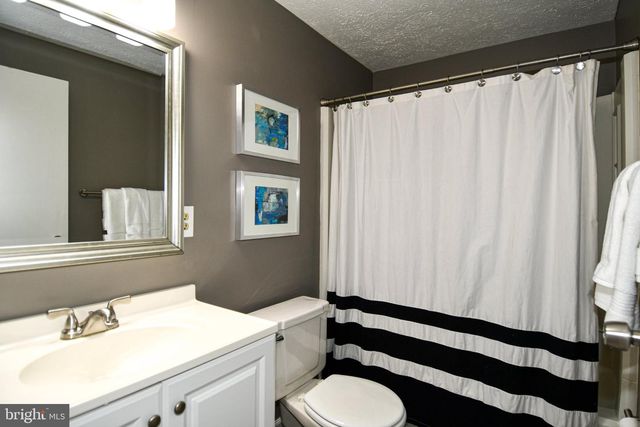 48 CROSS COUNTRY CT, Gaithersburg, MD 20879