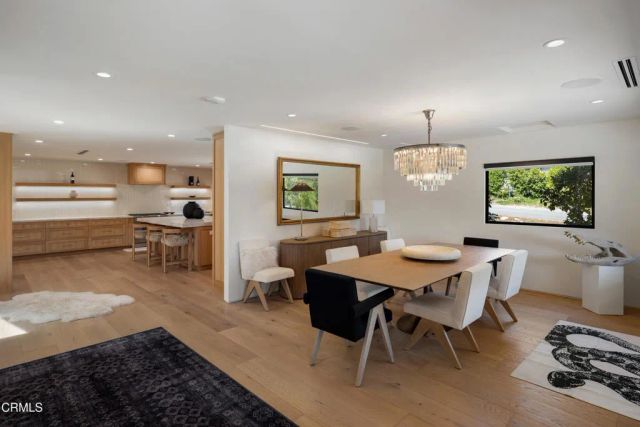 2137 Lyans Drive, La Canada Flintridge, CA 91011
