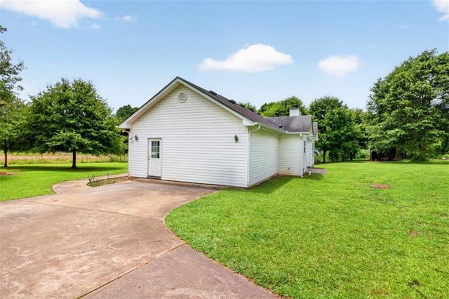 602 Pendergrass Road, Winder, GA 30680
