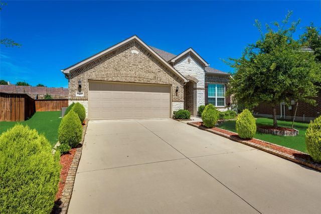 601 Elm Creek Drive, Lewisville, TX 75056
