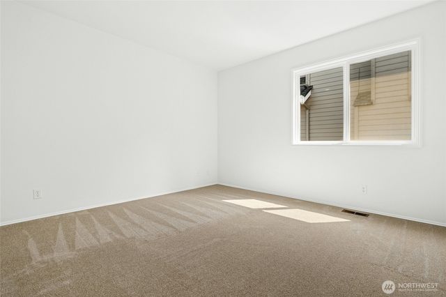 2489 239th Place NE, Sammamish, WA 98074
