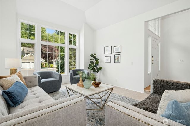 2489 239th Place NE, Sammamish, WA 98074