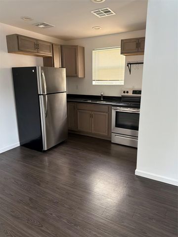 160 Pope BND S D, Cedar Creek, TX 78612