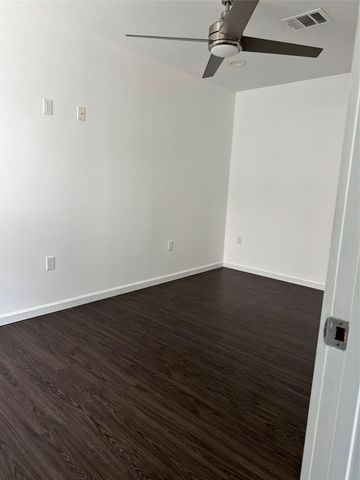 160 Pope BND S D, Cedar Creek, TX 78612
