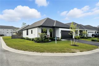 81 Grambo Drive, Lancaster, NY 14086