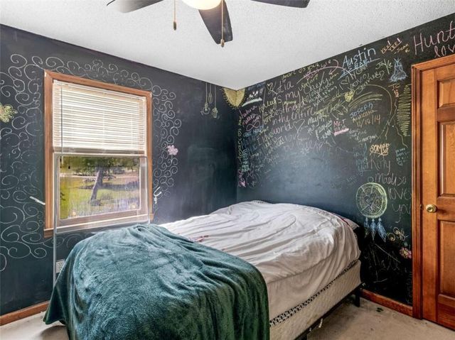 5 Ridgewood Circle, Mcdonough, GA 30252