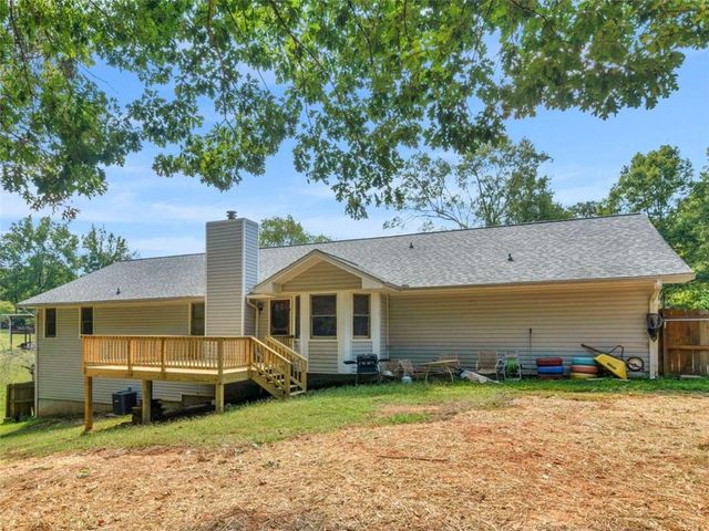 5 Ridgewood Circle, Mcdonough, GA 30252