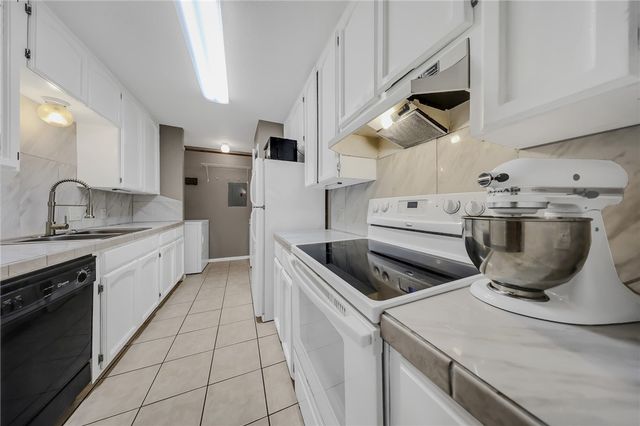 7202 Mansions Dr N1, Corpus Christi, TX 78414