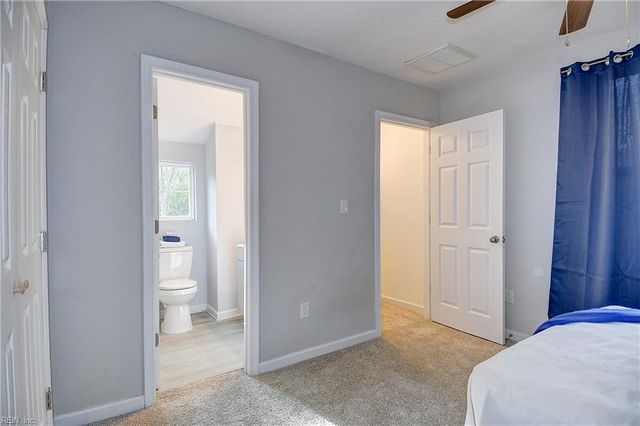 20 Jordan LN, Portsmouth, VA 23703